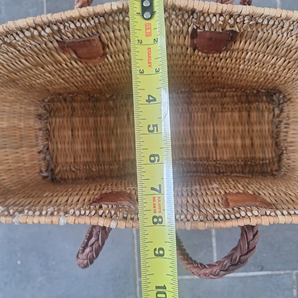 Woven Straw Tote Bag with Brown Leather Pocket - Picture 6 of 7